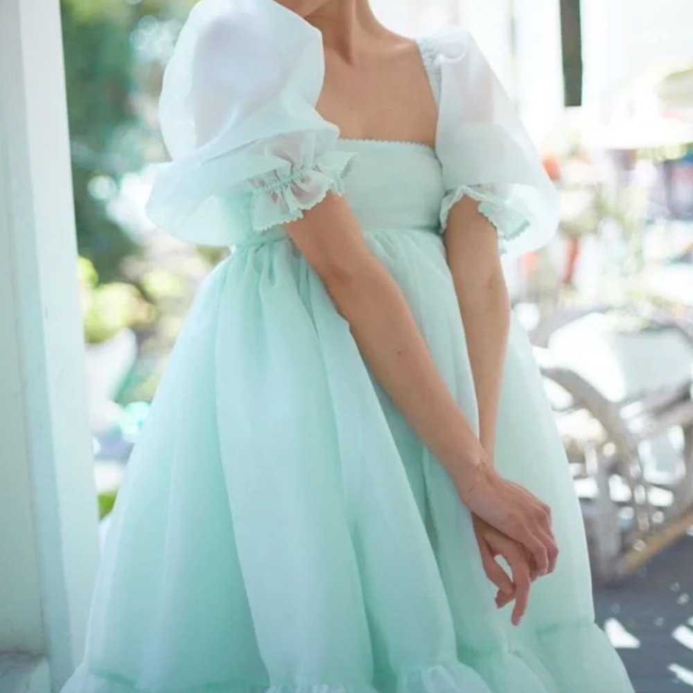 Selkie Milk Jade French Puff Dress